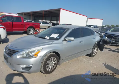 2014 Nissan Altima 2.5 S z USA, uszkodzony, nr VIN 1N4AL3APXEN359784